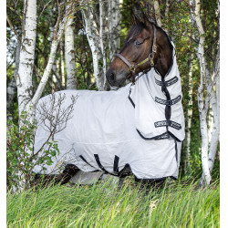 Couverture anti-mouches Rambo Natura Summer 0g avec couvre-cou Horseware Blanc / marine Couverture anti-mouches Rambo Natura Summer 0g avec couvre-cou Horseware Blanc / marine
