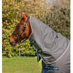 Couverture Horseware Amigo® Bravo 12 Plus 250g 1200D Gris shadow / marine / lime Couverture Horseware Amigo® Bravo 12 Plus 250g 1200D Gris shadow / marine / lime