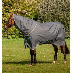 Couverture Horseware Amigo® Bravo 12 Plus 250g 1200D Gris shadow / marine / lime Couverture Horseware Amigo® Bravo 12 Plus 250g 1200D Gris shadow / marine / lime
