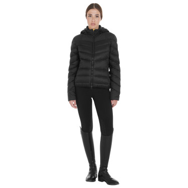 Doudoune femme coupe slim à capuche amovible Equestro Doudoune femme coupe slim à capuche amovible Equestro