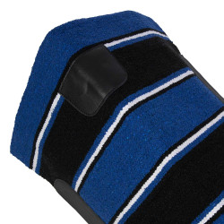 Tapis Navajo avec patch en cuir LTA Motifs Tapis Navajo avec patch en cuir LTA Motifs