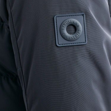 Manteau Sine Kingsland d'équitation isolé pour fille Manteau Sine Kingsland d'équitation isolé pour fille
