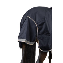 Couverture d'extérieur légère Georgina B Vertigo avec couvre-cou 150 g Bleu marine foncé Couverture d'extérieur légère Georgina B Vertigo avec couvre-cou 150 g Bleu marine foncé