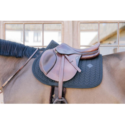 Tapis de selle compétition Fishbone avec 2 numéros | Kentucky Horsewear