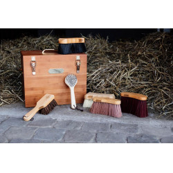 Set Boîte de pansage Grooming Deluxe by Kentucky Brun Marron Set Boîte de pansage Grooming Deluxe by Kentucky Brun Marron