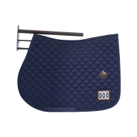 Porte selle en métal avec support pour Tapis de selle Grooming Deluxe by Kentucky Noir Porte selle en métal avec support pour Tapis de selle Grooming Deluxe by Kentucky Noir