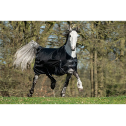 Couverture de pré Premium HKM 1680D 200g doublure lisse Noir