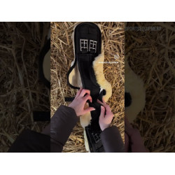 Sangle courte en mouton HKM Noir / nature