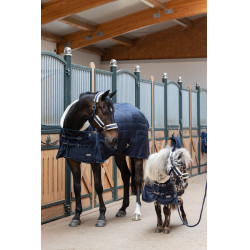 Couverture d'écurie Eskadron Zeta 200g Marine Bleu marine Couverture d'écurie Eskadron Zeta 200g Marine Bleu marine