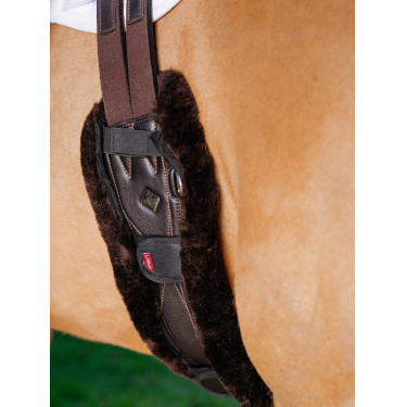 Protection de sangle de jumping LeMieux Anatomic en laine Merino+ Marron