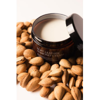 Crème douce cuir à l'Amande Grooming Deluxe