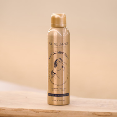 Mousse de lavage Equine Empire chevaux Imperial Riding Pomegranate Rouge