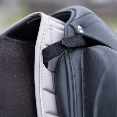 Tapis de selle HV Polo Dewi dressage Tapis de selle HV Polo Dewi dressage