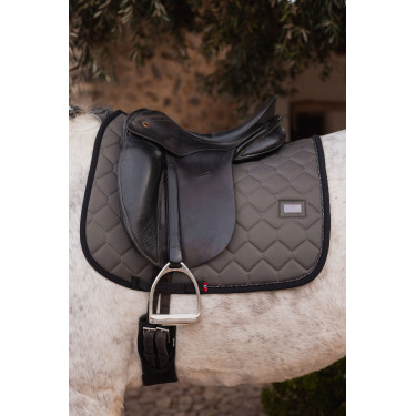 Tapis de selle dressage Onyx B Vertigo Tapis de selle dressage Onyx B Vertigo