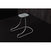 Porte Casque en Acier Grooming Deluxe by Kentucky Argent