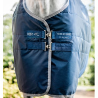 Couverture d'écurie Horseware Ionic Therapy 50g Bleu imperial / argent / marine Couverture d'écurie Horseware Ionic Therapy 50g Bleu imperial / argent / marine