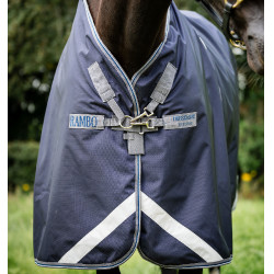 Couverture Horseware Rambo Optimo Plus Turnout 0g 1000D Marine / orage / gris argent Bleu marine Couverture Horseware Rambo Optimo Plus Turnout 0g 1000D Marine / orage / gris argent Bleu marine