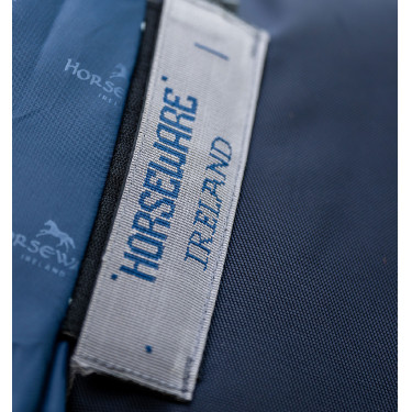 Couverture Horseware Rambo Supreme Turnout Vari-layer 1680D 250g Marine / orage / gris argent Couverture Horseware Rambo Supreme Turnout Vari-layer 1680D 250g Marine / orage / gris argent