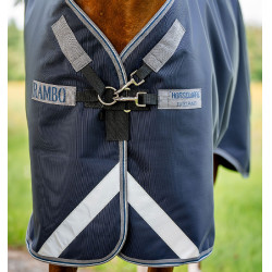 Couverture Horseware Rambo Supreme 1680D Turnout 0g Marine / orage / gris argent Bleu marine Couverture Horseware Rambo Supreme 1680D Turnout 0g Marine / orage / gris argent Bleu marine