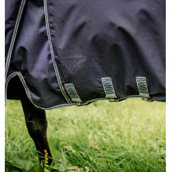 Couverture Horseware Rambo® Optimo Turnout 0g 1000D Marine / orage / gris argent Bleu marine Couverture Horseware Rambo® Optimo Turnout 0g 1000D Marine / orage / gris argent Bleu marine