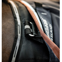 Couverture d'écurie Horseware Easy-Layer Plus 400g Noir / noir / argent Couverture d'écurie Horseware Easy-Layer Plus 400g Noir / noir / argent
