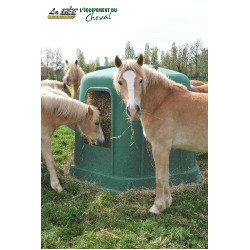 Râtelier cloche à foin avec chevaux Râtelier cloche à foin avec chevaux