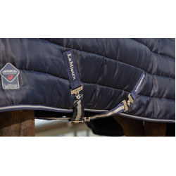 Couverture LeMieux Arika Stable-Tek 200 g Marine Bleu marine