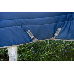 Couverture d'écurie Horseware Amigo Ripstop Insulator 350g Marine / gris titanium Bleu marine Couverture d'écurie Horseware Amigo Ripstop Insulator 350g Marine / gris titanium Bleu marine