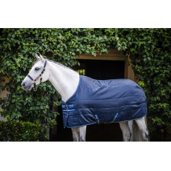 Couverture d'écurie Horseware Amigo Ripstop Insulator 50g Marine / gris titanium Bleu marine Couverture d'écurie Horseware Amigo Ripstop Insulator 50g Marine / gris titanium Bleu marine