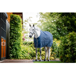 Couverture d'écurie Horseware Ionic Therapy 50g Bleu imperial / argent / marine