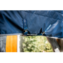 Couverture d'écurie Horseware Ionic Therapy 50g Bleu imperial / argent / marine