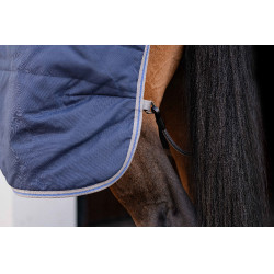 Couverture d'écurie Horseware Rhino 350g VL Noir / gris titane / bleu classique Couverture d'écurie Horseware Rhino 350g VL Noir / gris titane / bleu classique
