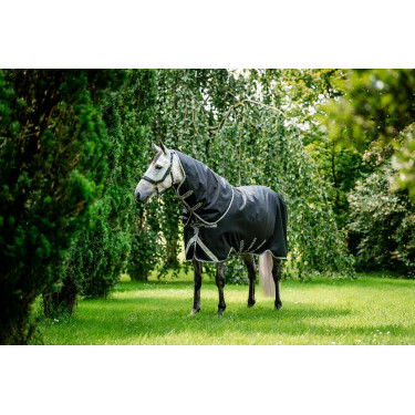 Couverture Horseware Amigo 1200D Turnout Plus 50g Noir / gris titane / argent Couverture Horseware Amigo 1200D Turnout Plus 50g Noir / gris titane / argent
