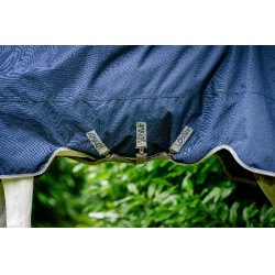 Couverture Horseware Amigo 1200D XL Turnout 150g Marine / gris titane / argent Bleu marine Couverture Horseware Amigo 1200D XL Turnout 150g Marine / gris titane / argent Bleu marine