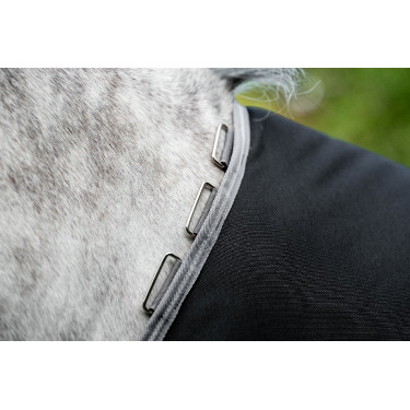 Couverture Horseware Amigo 1200D XL Turnout 50g Noir / gris titane / argent