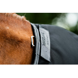 Couverture Horseware Rambo 1680D Turnout 100g Noir / orage / gris argent Couverture Horseware Rambo 1680D Turnout 100g Noir / orage / gris argent