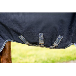 Couverture Horseware Rambo 1680D Turnout 450g VL Marine / orage / gris argent Bleu marine