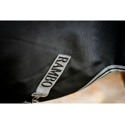 Couverture Horseware Rambo 1680D Turnout 450g VL Noir / orage / gris argent Couverture Horseware Rambo 1680D Turnout 450g VL Noir / orage / gris argent