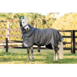 Couverture Horseware Rhino Hexstop Plus Poney Turnout 0g Gris / indigo / marine Couverture Horseware Rhino Hexstop Plus Poney Turnout 0g Gris / indigo / marine