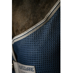 Couverture séchante Horseware Rambo Techni Waffle Cooler Marine / orage / gris argent Bleu marine Couverture séchante Horseware Rambo Techni Waffle Cooler Marine / orage / gris argent Bleu marine