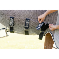 Chemise anti-mouches Horseware Rambo Protector Fieldsafe Argent / marine Chemise anti-mouches Horseware Rambo Protector Fieldsafe Argent / marine