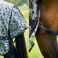 Couverture anti-mouches HV Polo Nena AOP Blanc Couverture anti-mouches HV Polo Nena AOP Blanc