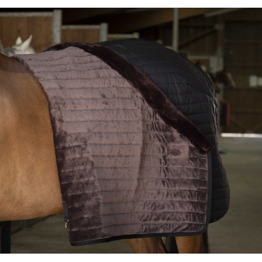 Couverture d'écurie Equithème Teddy doublée mouton synthétique Noir / marron Couverture d'écurie Equithème Teddy doublée mouton synthétique Noir / marron