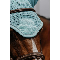 Bonnet chasse mouche Equithème Brocart Bleu ciel Bonnet chasse mouche Equithème Brocart Bleu ciel