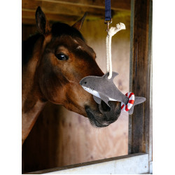 Jouet pour chevaux LeMieux Requin