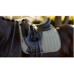 Tapis LeMieux Reflective Suede Dressage Square Rosemary Vert Tapis LeMieux Reflective Suede Dressage Square Rosemary Vert