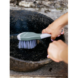 Brosse à seau LeMieux Lilac / rosemary Brosse à seau LeMieux Lilac / rosemary
