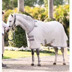 Chemise anti-mouches Horseware Amigo Bug Rug Pony Argent / gris titanium / argent Chemise anti-mouches Horseware Amigo Bug Rug Pony Argent / gris titanium / argent