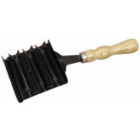Étrille métallique carrée T de T Bois Beige Étrille métallique carrée T de T Bois Beige