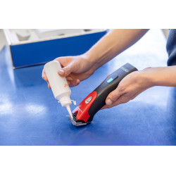 Tondeuse sur batterie Favorita CLi Aesculap Rouge Tondeuse sur batterie Favorita CLi Aesculap Rouge